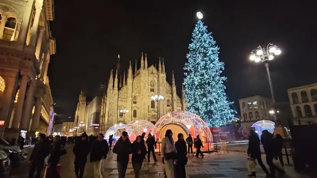 Milan at Christmas: Festive Lights, Christmas Trees & Historic Streets livestream tour